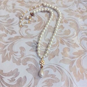 Vintage Napier Faux Pearl Necklace w/ Rhinestones & Gold Tone Hardware 20”